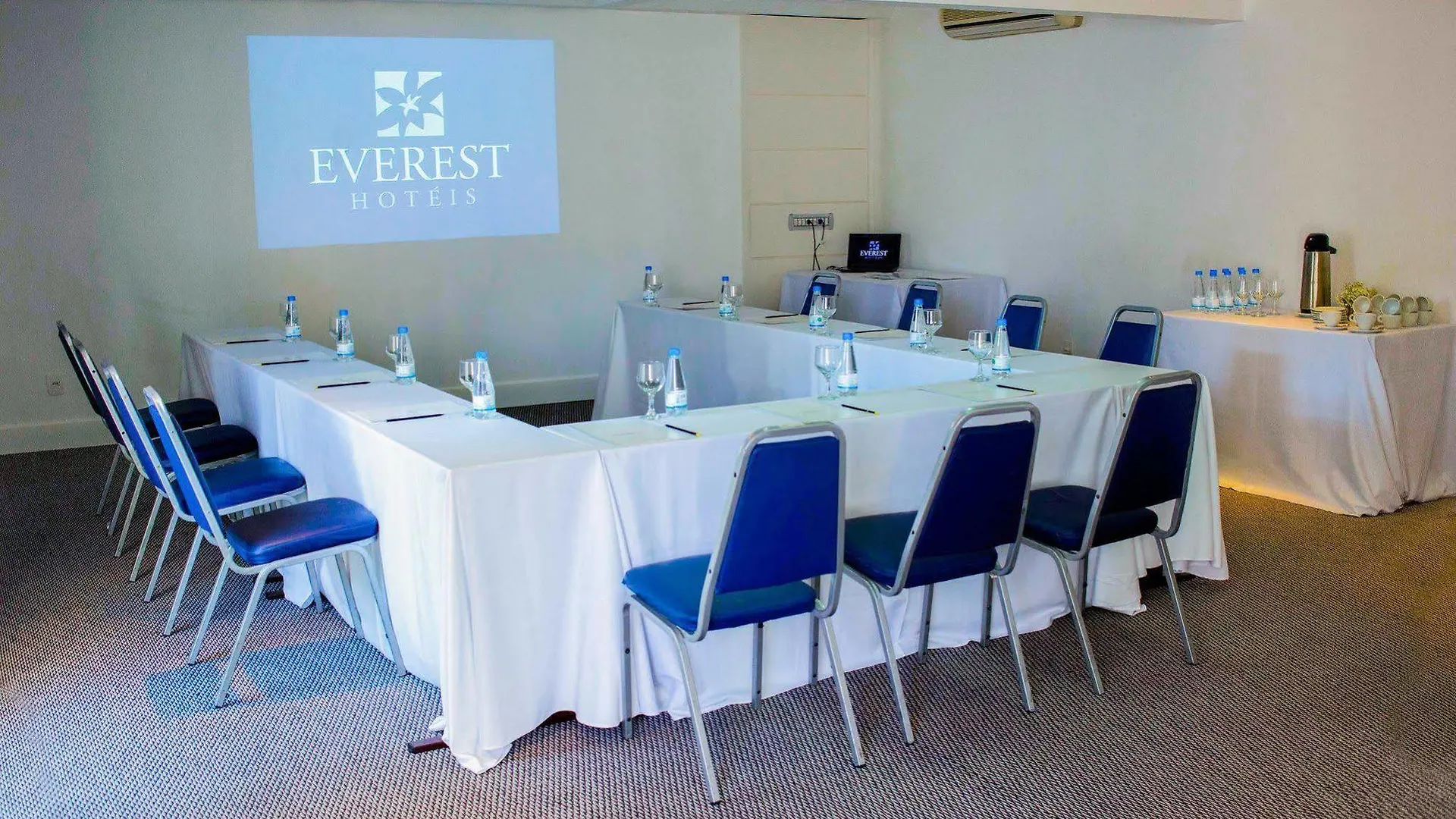 Everest Porto Alegre Hotel 4*,  Brazil