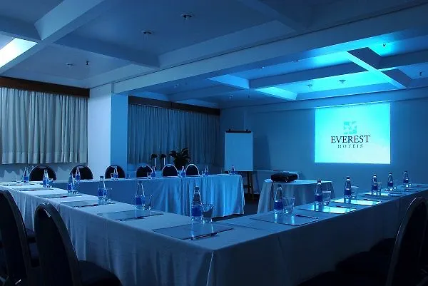 Everest Porto Alegre Hotel